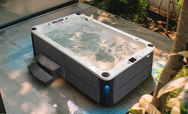 Deck Series Olathe hot tubs for sale